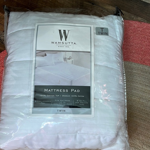 Wamsutta Bedding Wamsutta Twin Mattress Pad Poshmark